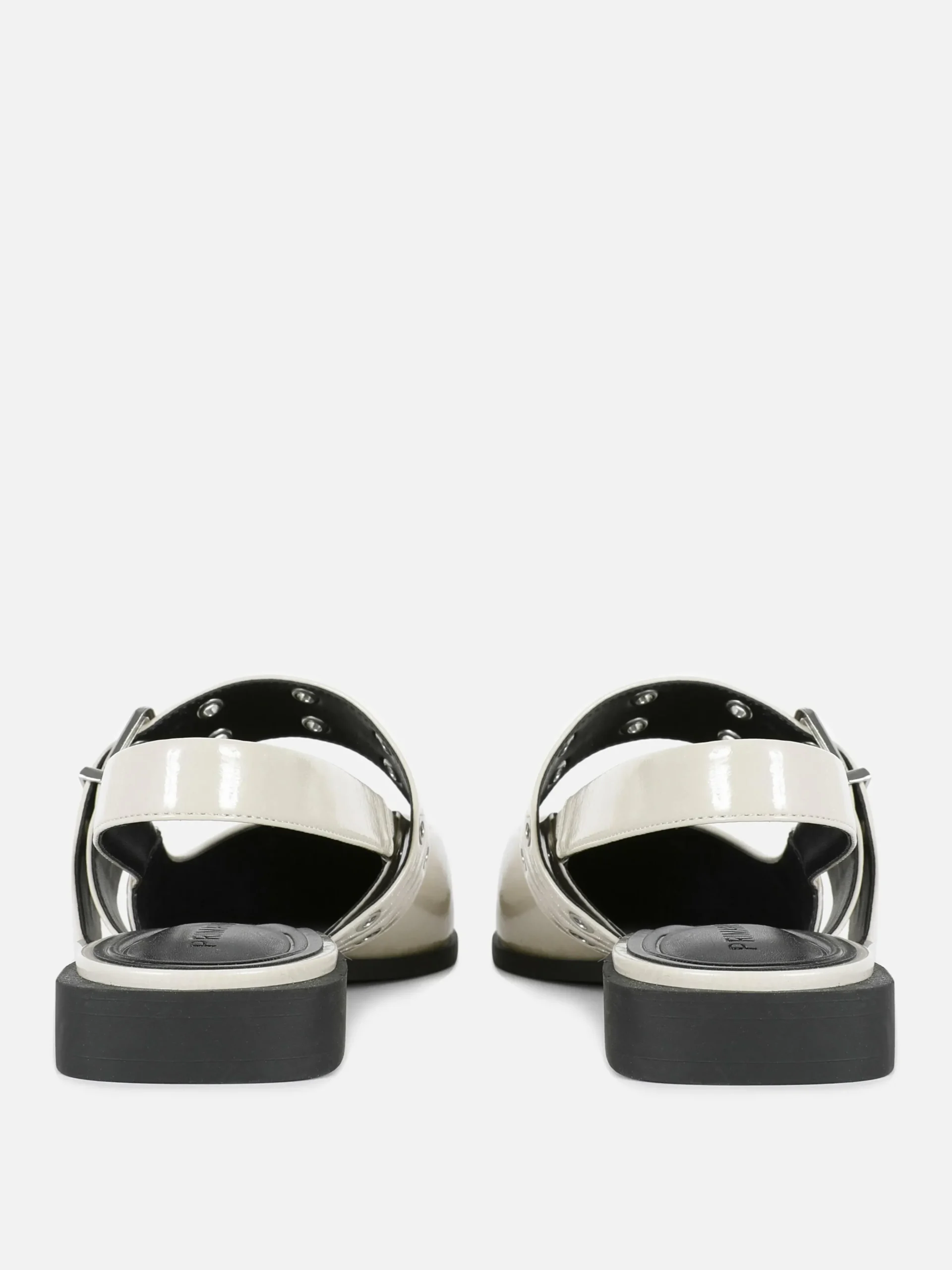 ballerines__talon_ouvert__2-1.webp Ballerines à Talon Ouvert Et à Boucle