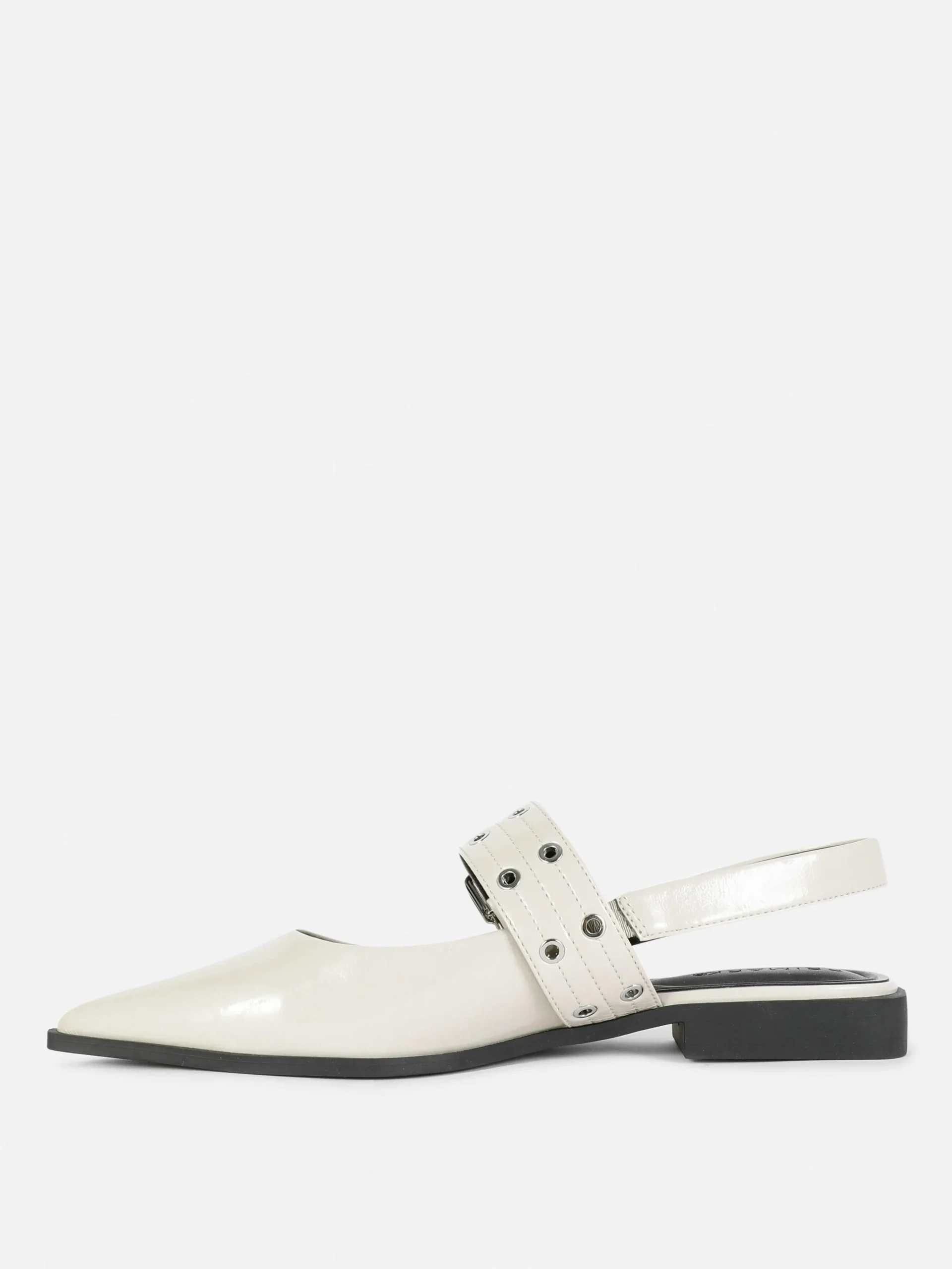 ballerines__talon_ouvert__3-1.webp Ballerines à Talon Ouvert Et à Boucle