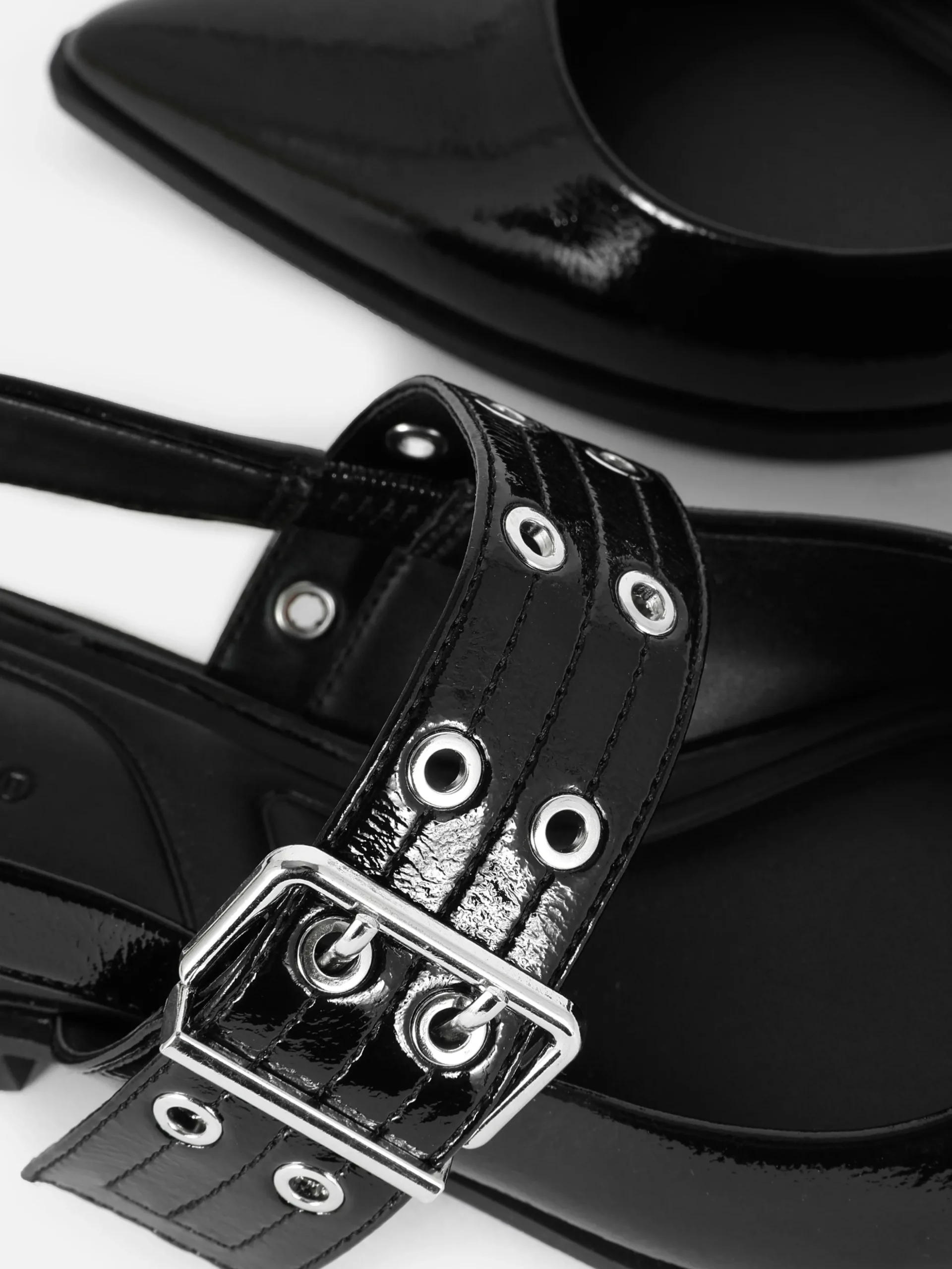 ballerines__talon_ouvert__4.webp Ballerines à Talon Ouvert Et à Boucle