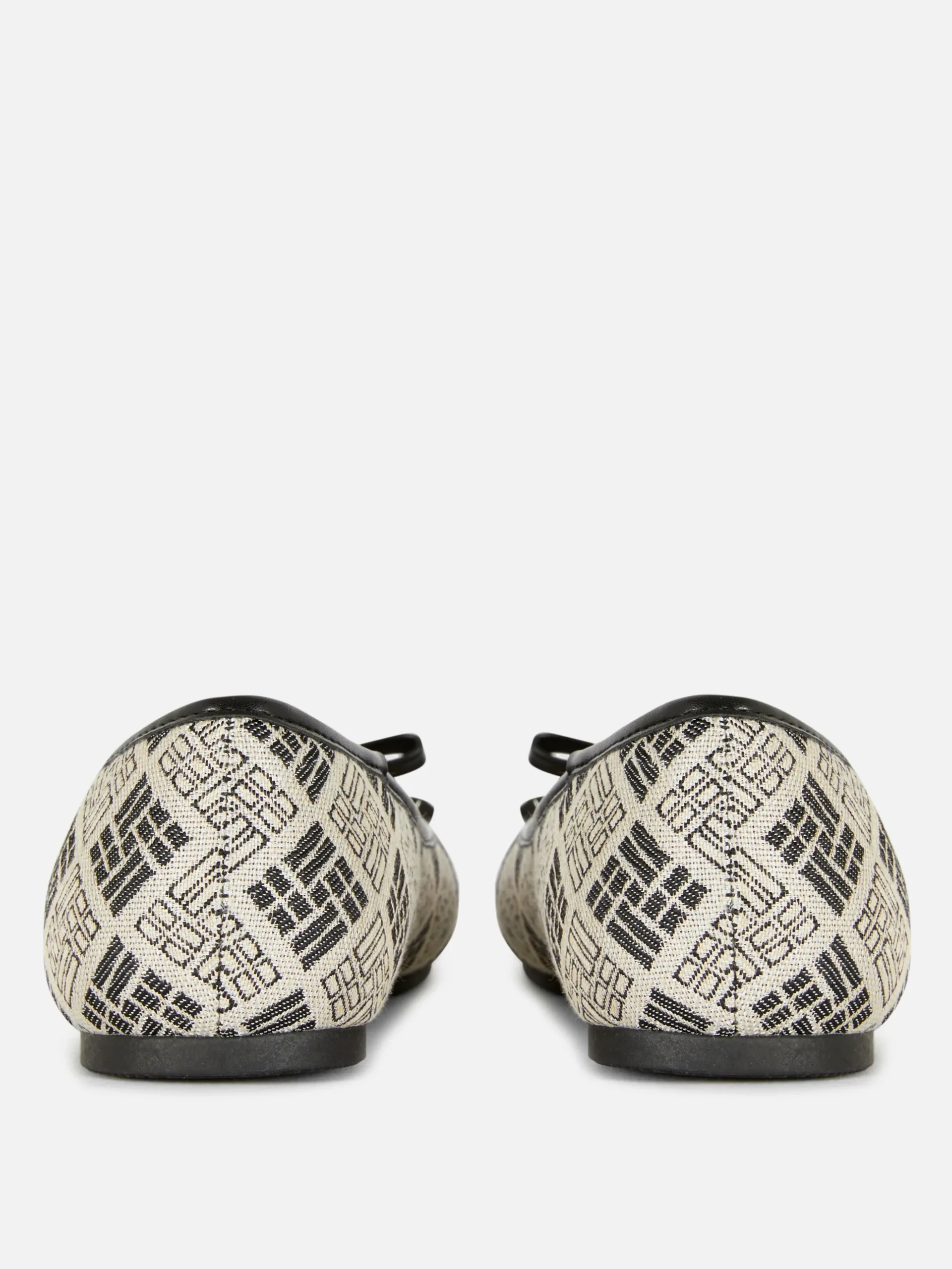 ballerines_monogramme_2.webp Ballerines Monogramme