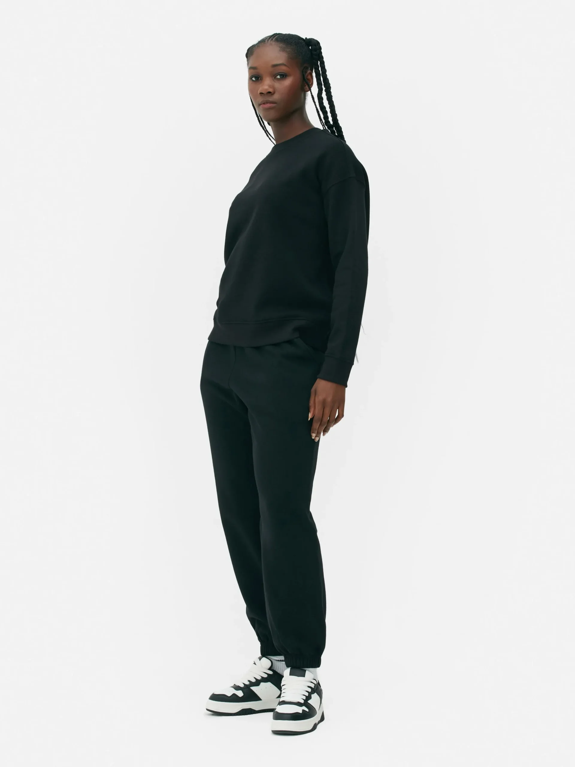 bas_de_jogging__revers_et_0-4.webp Bas De Jogging à Revers Et Cordon De Serrage