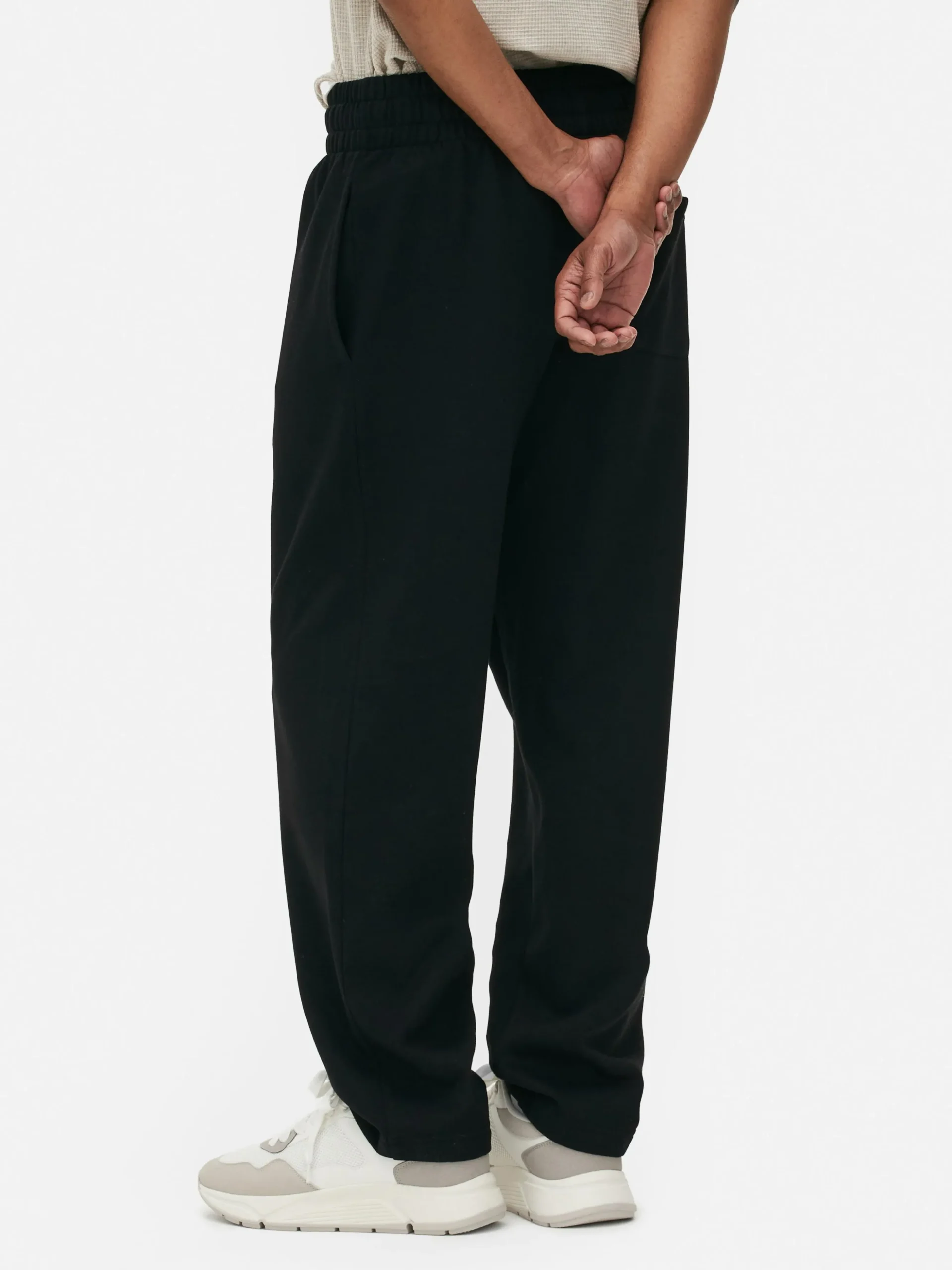 bas_de_jogging_coupe_droi_3-3.webp Bas De Jogging Coupe Droite Essential