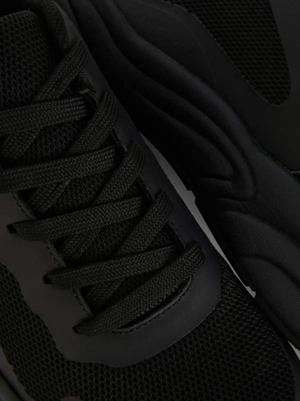 Baskets à Semelle épaisse Et Empiècements