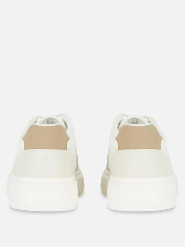 Baskets Basses à Lacets Kem