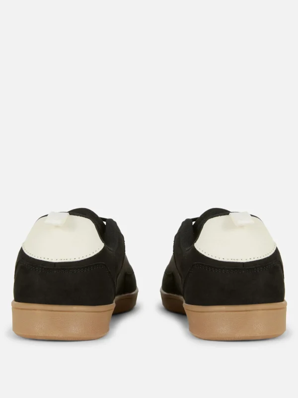 Baskets Basses à Semelle En Gomme