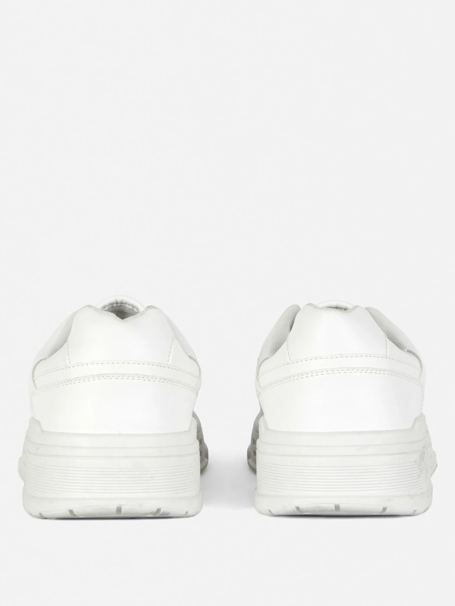 baskets_basses_de_skate_2-1.webp Baskets Basses De Skate