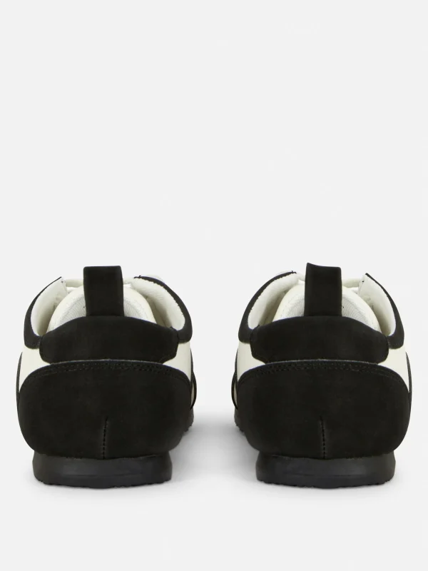 Baskets Basses De Tennis à Lacets