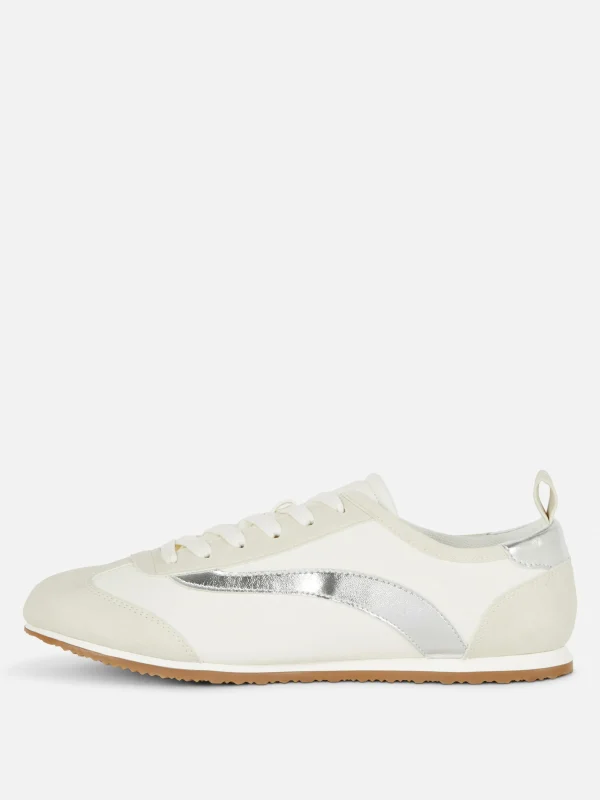 Baskets Basses De Tennis à Lacets