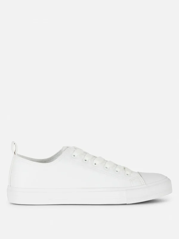 Baskets Basses En Simili Cuir