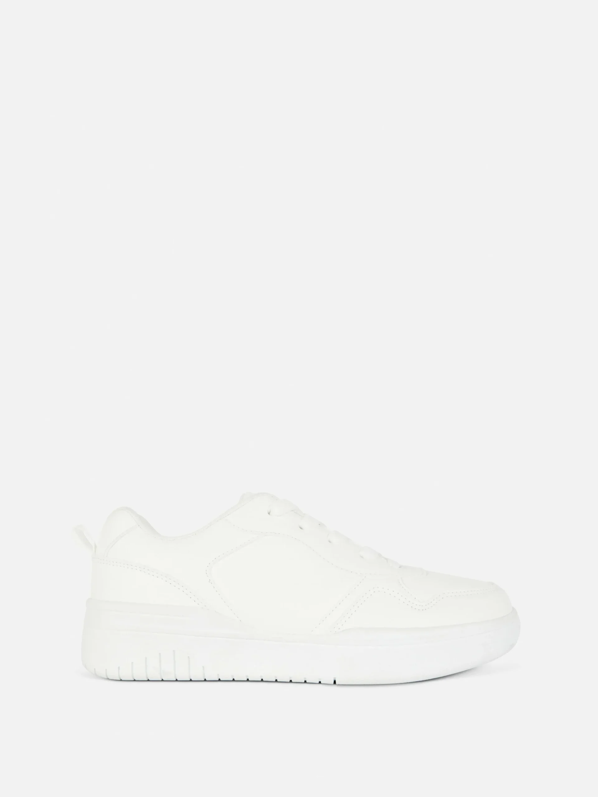 baskets_basses_paisses_0-1.webp Baskets Basses épaisses