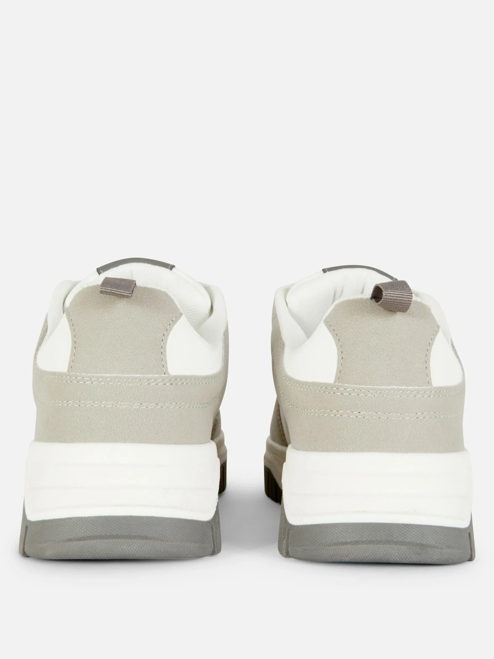 baskets_basses_style_skat_2.webp Baskets Basses Style Skater