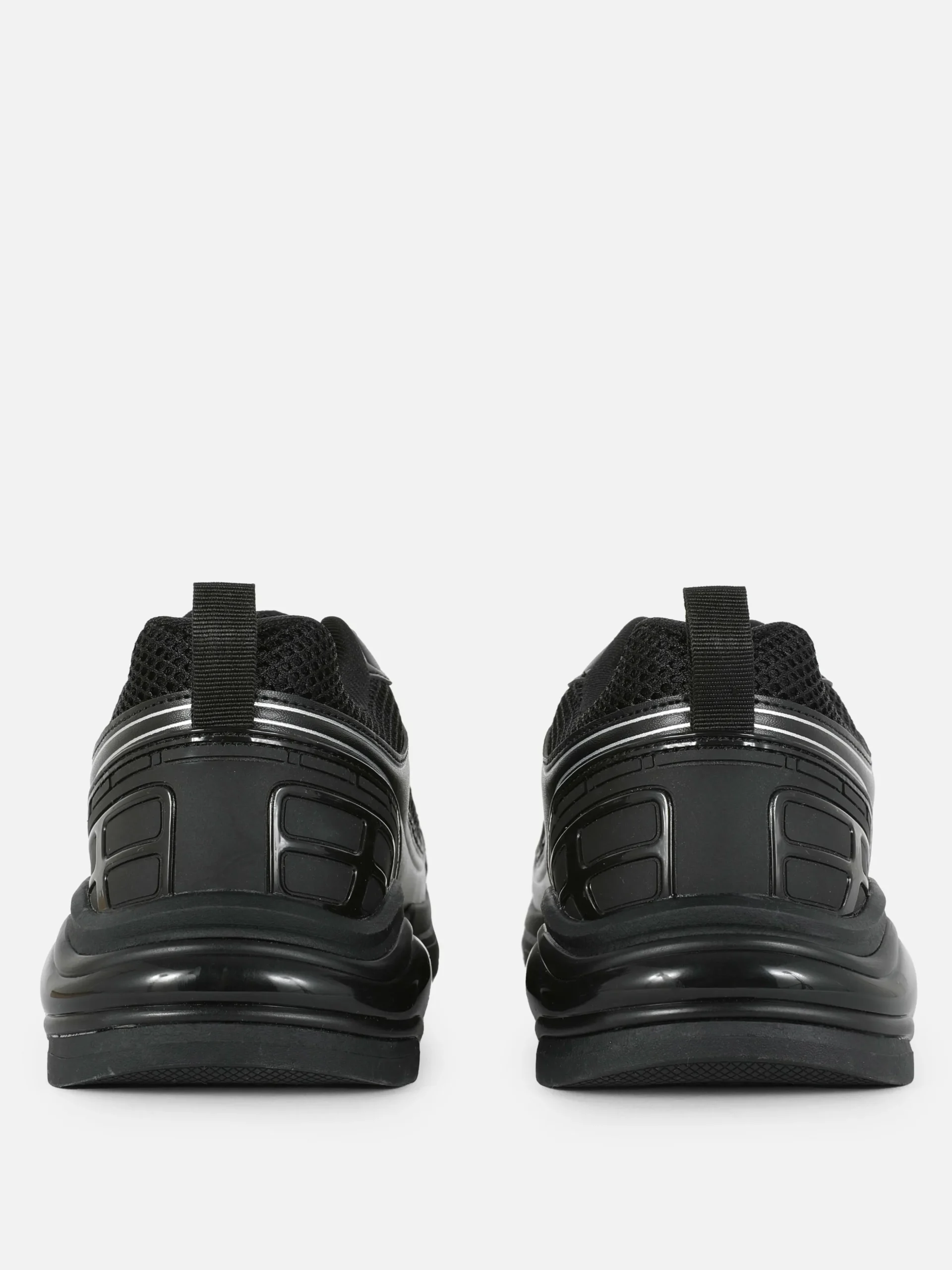 baskets_de_sport_basses___2-1.webp Baskets De Sport Basses à Empiècements