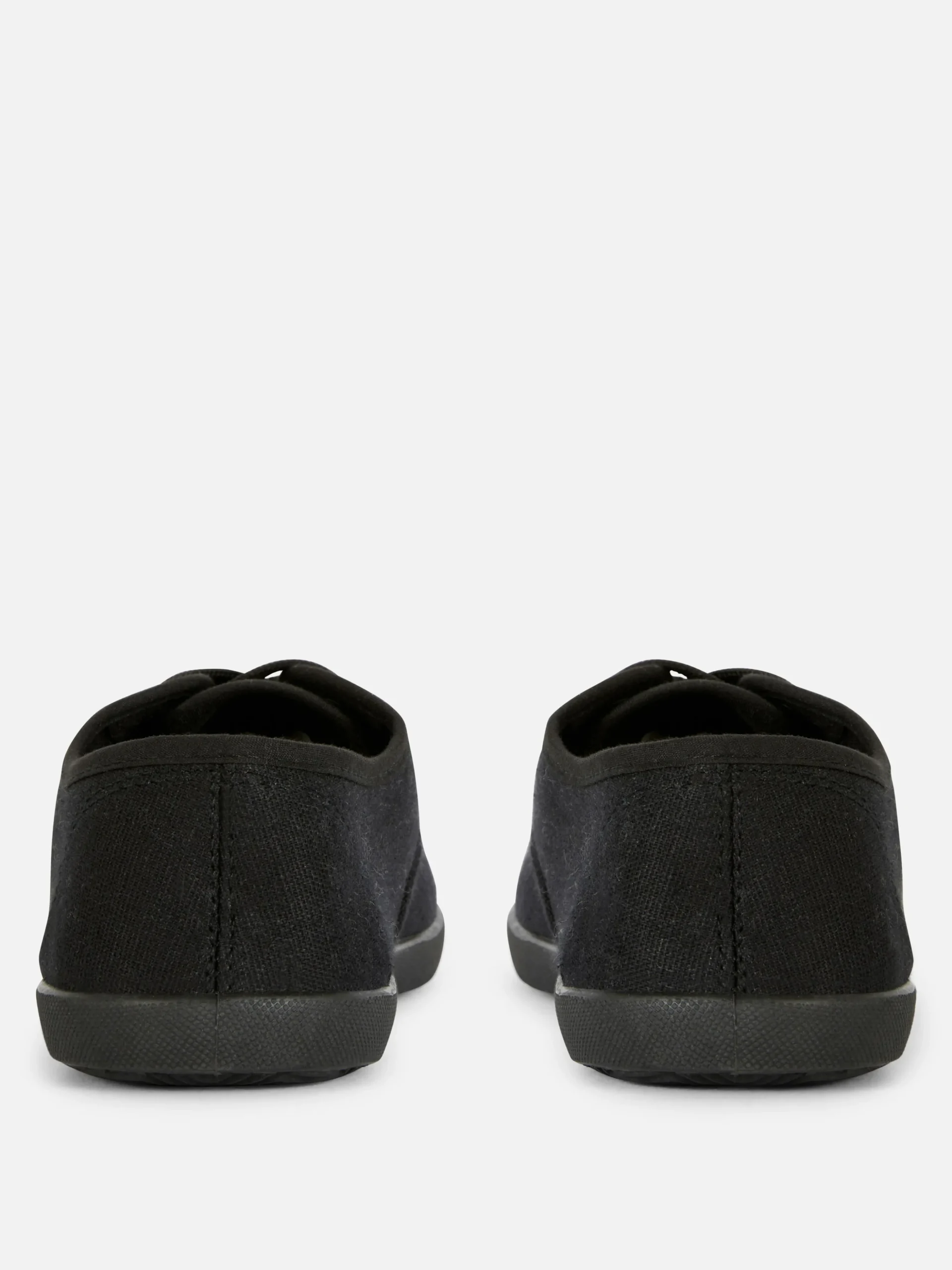 baskets_en_toile__lacets_2.webp Baskets En Toile à Lacets