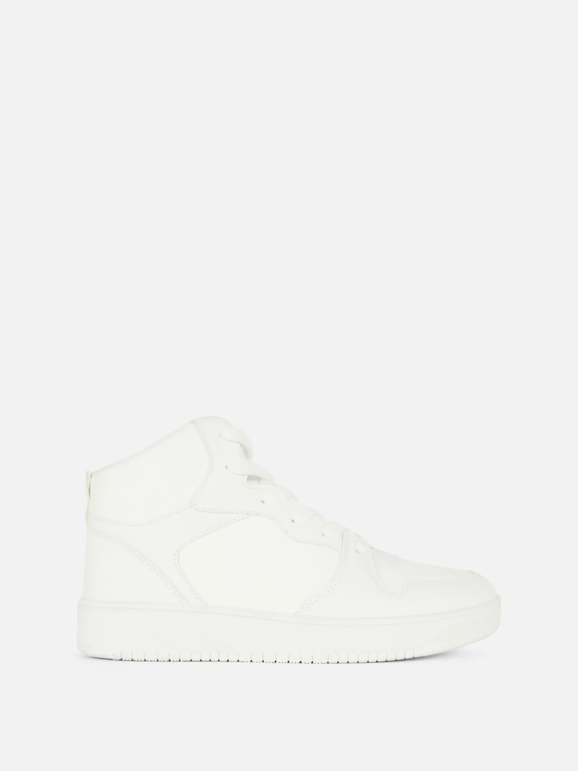 baskets_montantes__semell_0-1.webp Baskets Montantes à Semelle épaisse