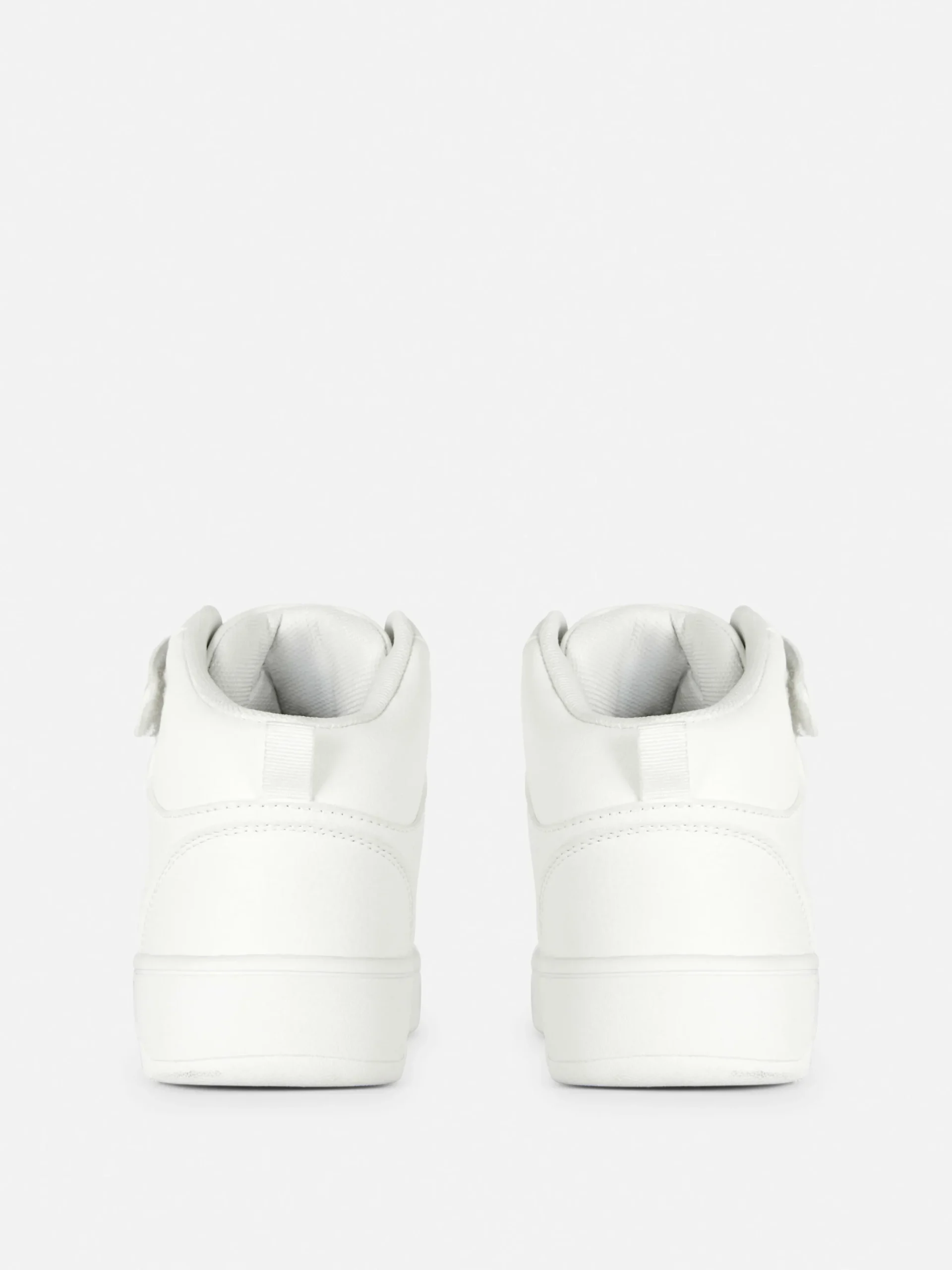 baskets_montantes__semell_2.webp Baskets Montantes à Semelle épaisse