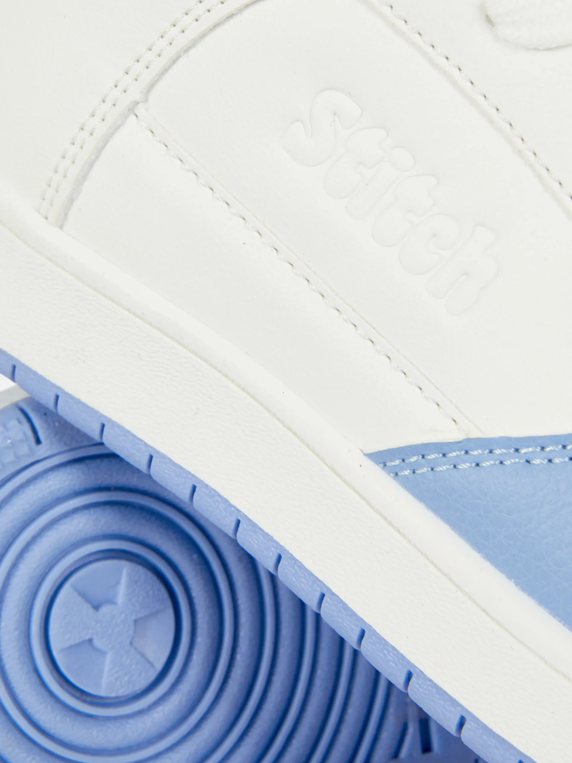 baskets_montantes_disney__4.webp Baskets Montantes Disney Stitch