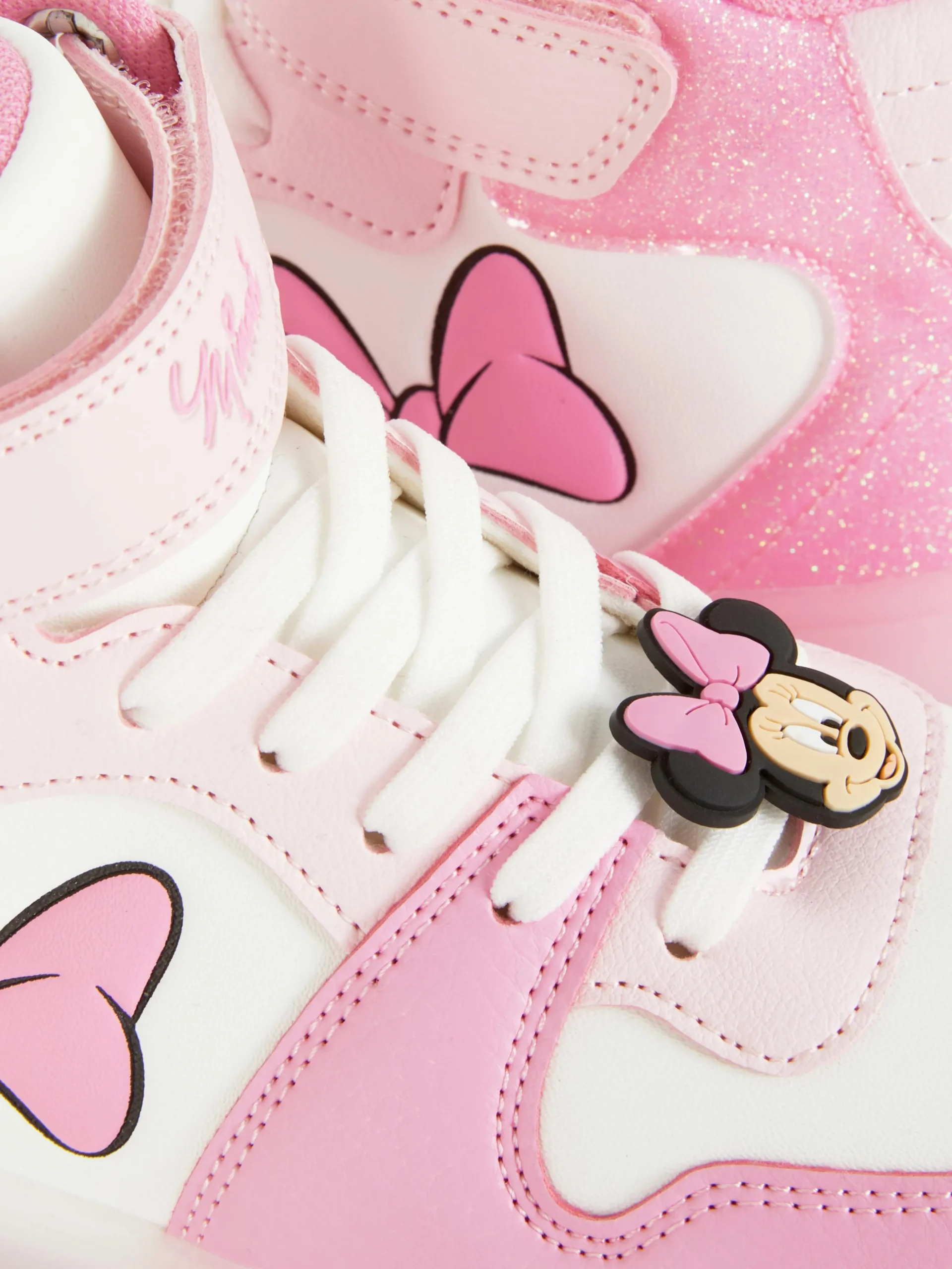 baskets_montantes_lumineu_4-1.webp Baskets Montantes Lumineuses Disney Minnie Mouse