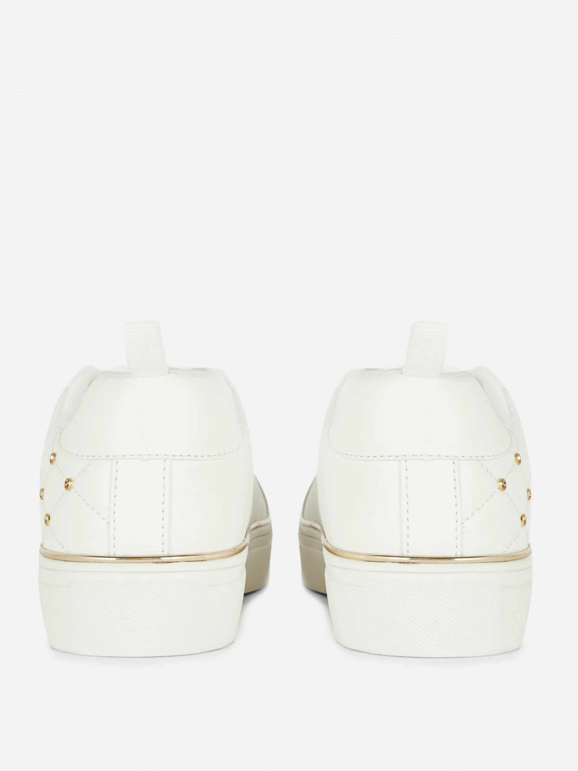 baskets_paisses__clous_et_2.webp Baskets épaisses à Clous Et Strass