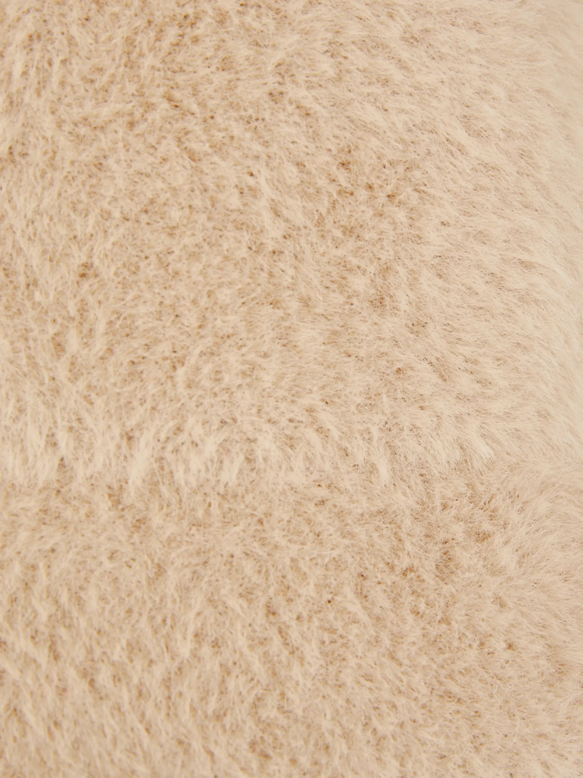 bob_en_fausse_fourrure_1-2.webp Bob En Fausse Fourrure