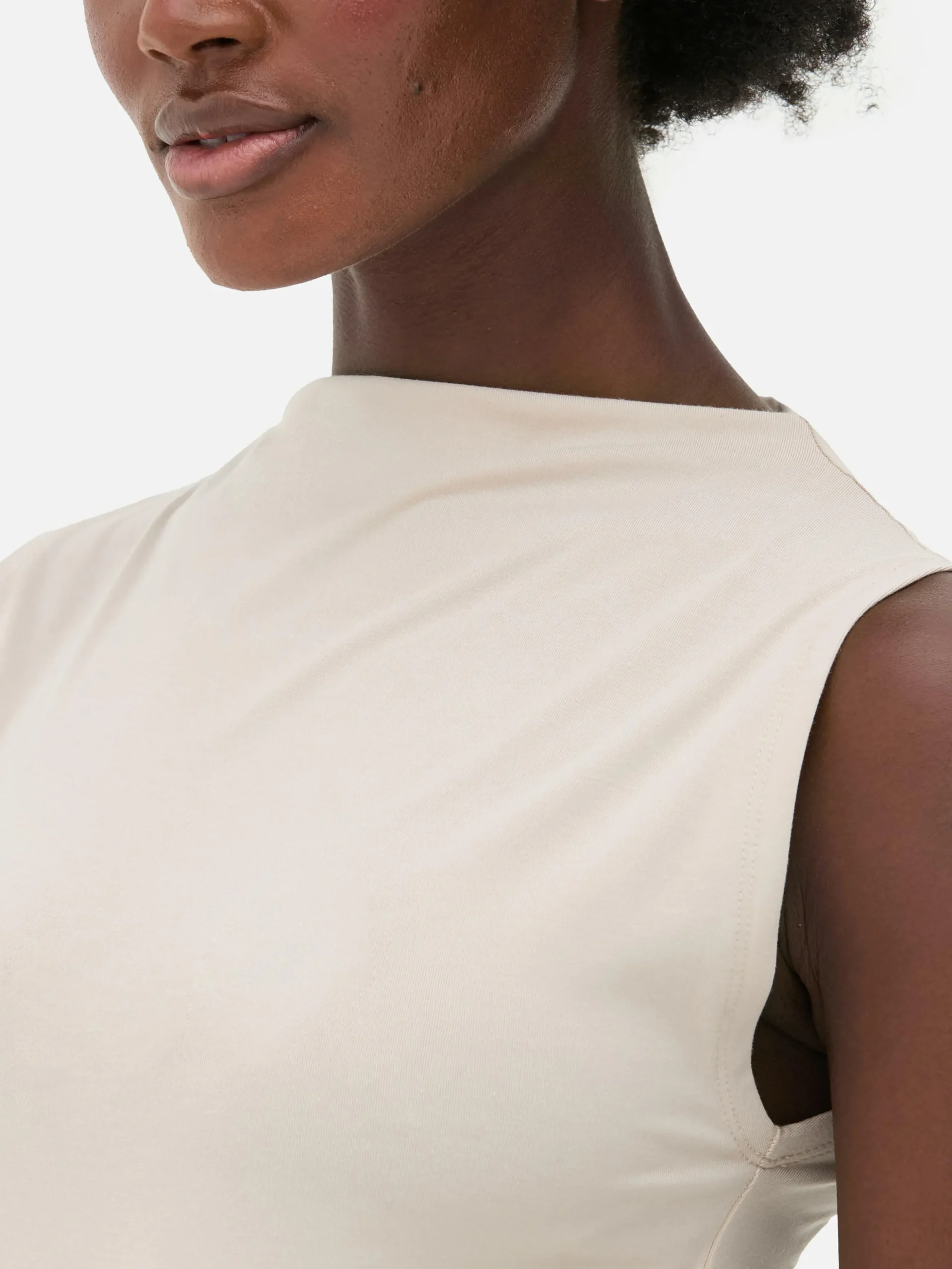 body_sans_manches__col_mo_2-2.webp Body Sans Manches à Col Montant