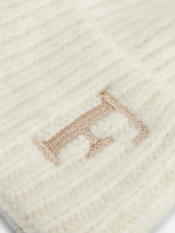 Bonnet à Pompon Avec Initiale Brodée