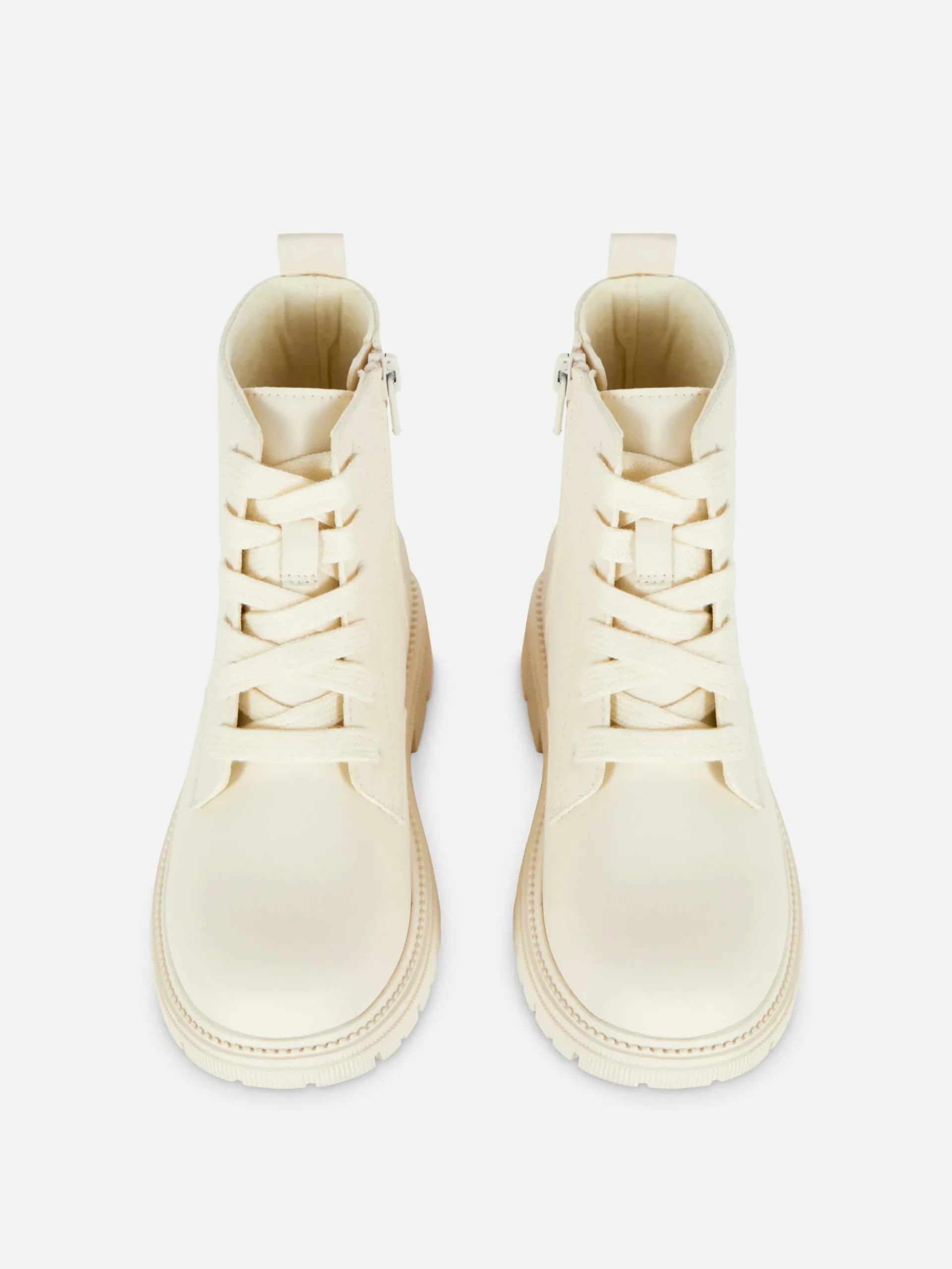 bottes_paisses_zippes_sur_1.webp Bottes épaisses Zippées Sur Le Côté