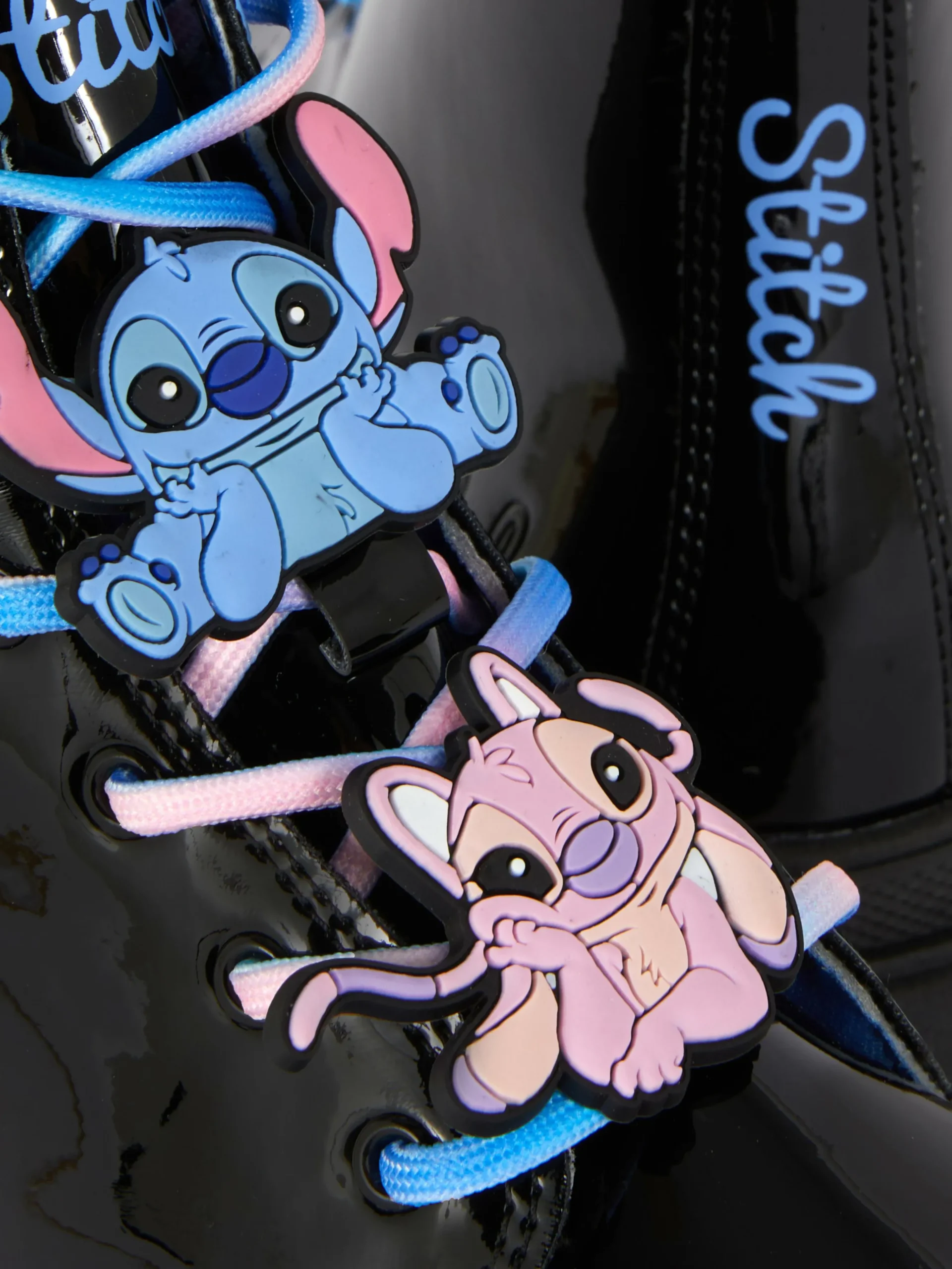 bottes_vernies__lacets_di_4.webp Bottes Vernies à Lacets Disney Stitch