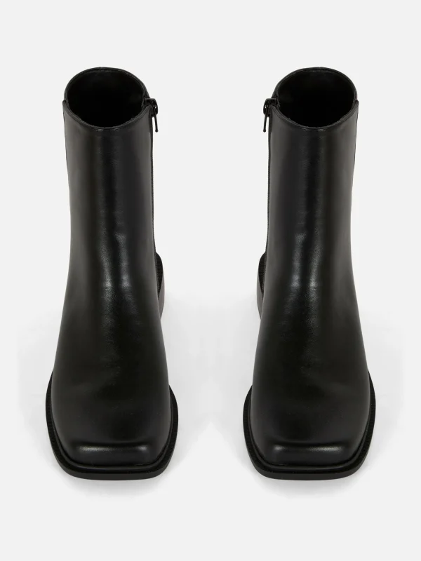 Bottines à Bout Carré