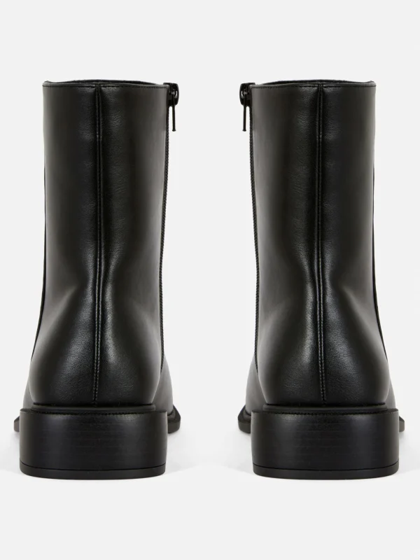 Bottines à Bout Carré