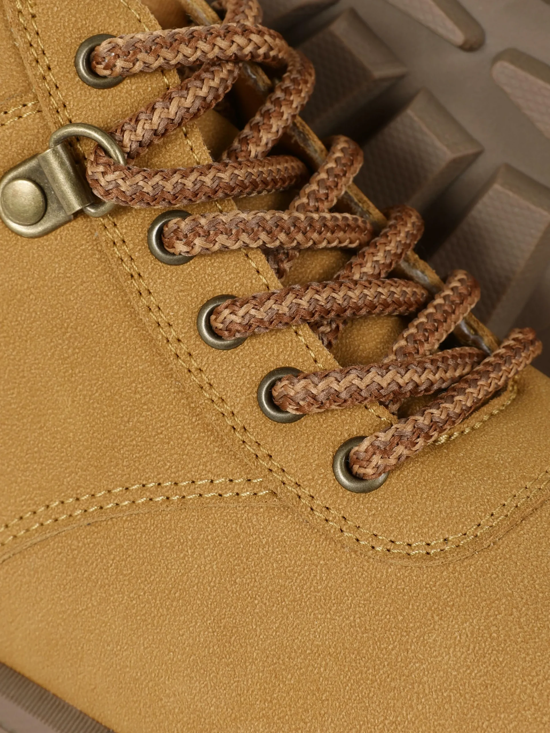 bottines_de_travail_zippe_4.webp Bottines De Travail Zippées