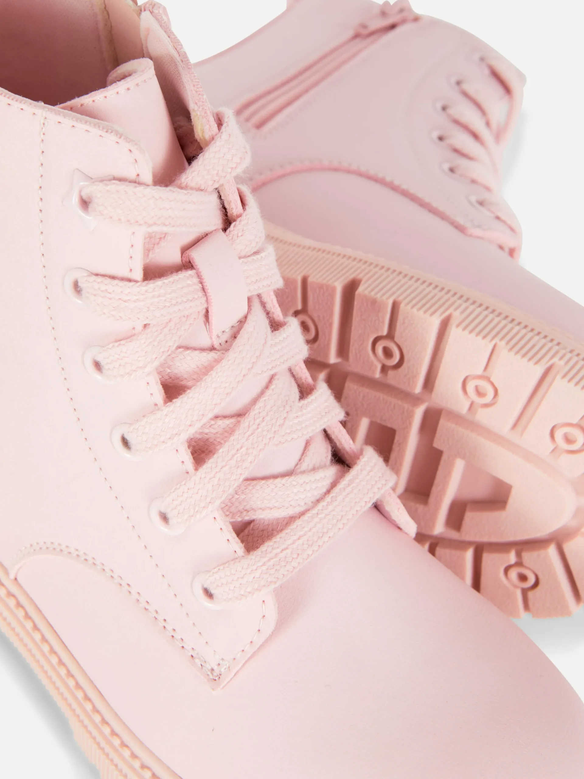 bottines_zippes__semelle__4.webp Bottines Zippées à Semelle épaisse