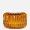 Bougie Parfumée Dans Un Pot Cannelé