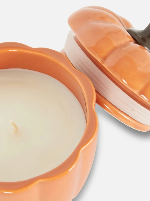 Bougie Parfumée Dans Un Récipient Citrouille