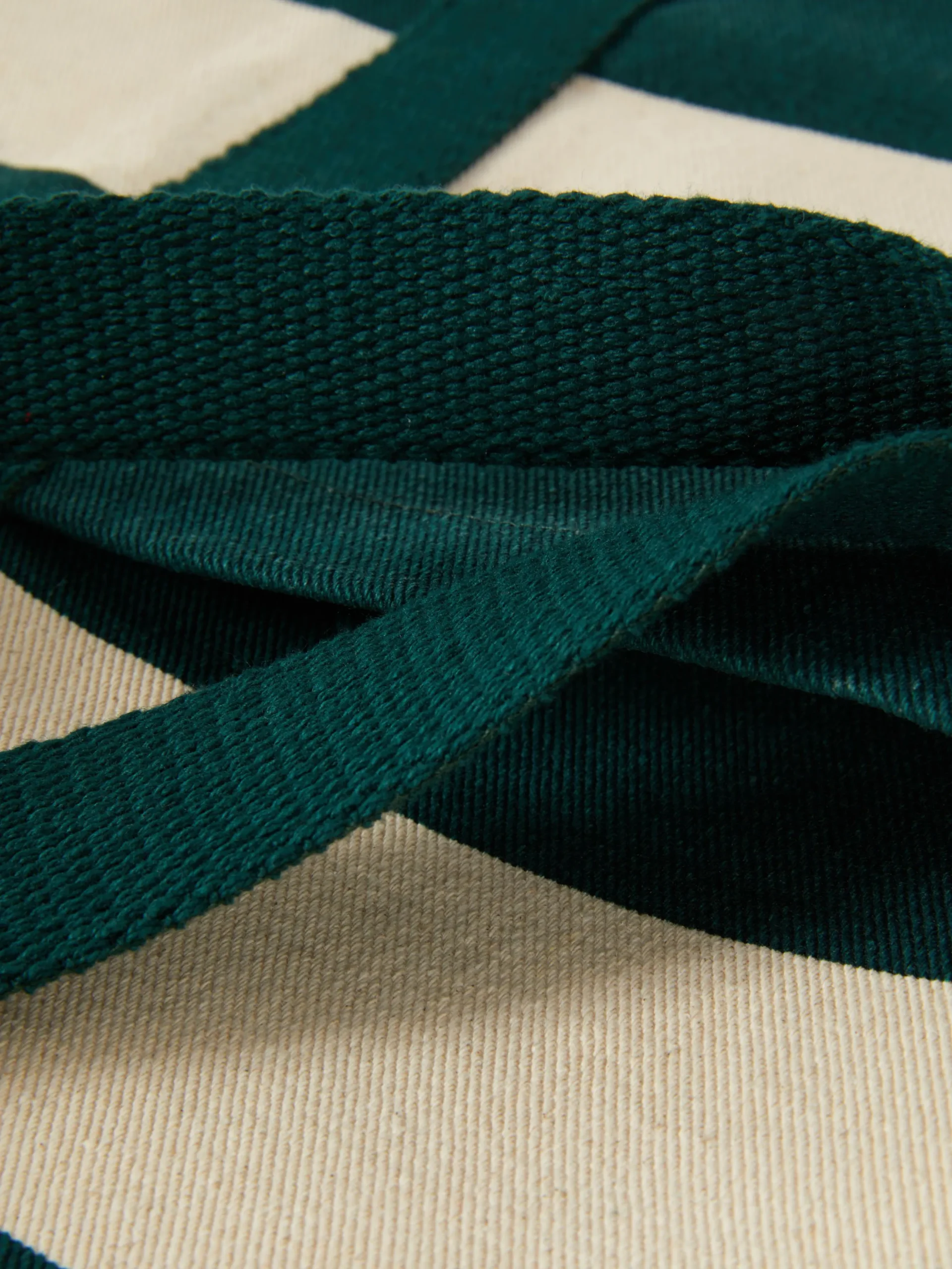 cabas_en_toile__rayures_r_2-1.webp Cabas En Toile à Rayures Rita Ora