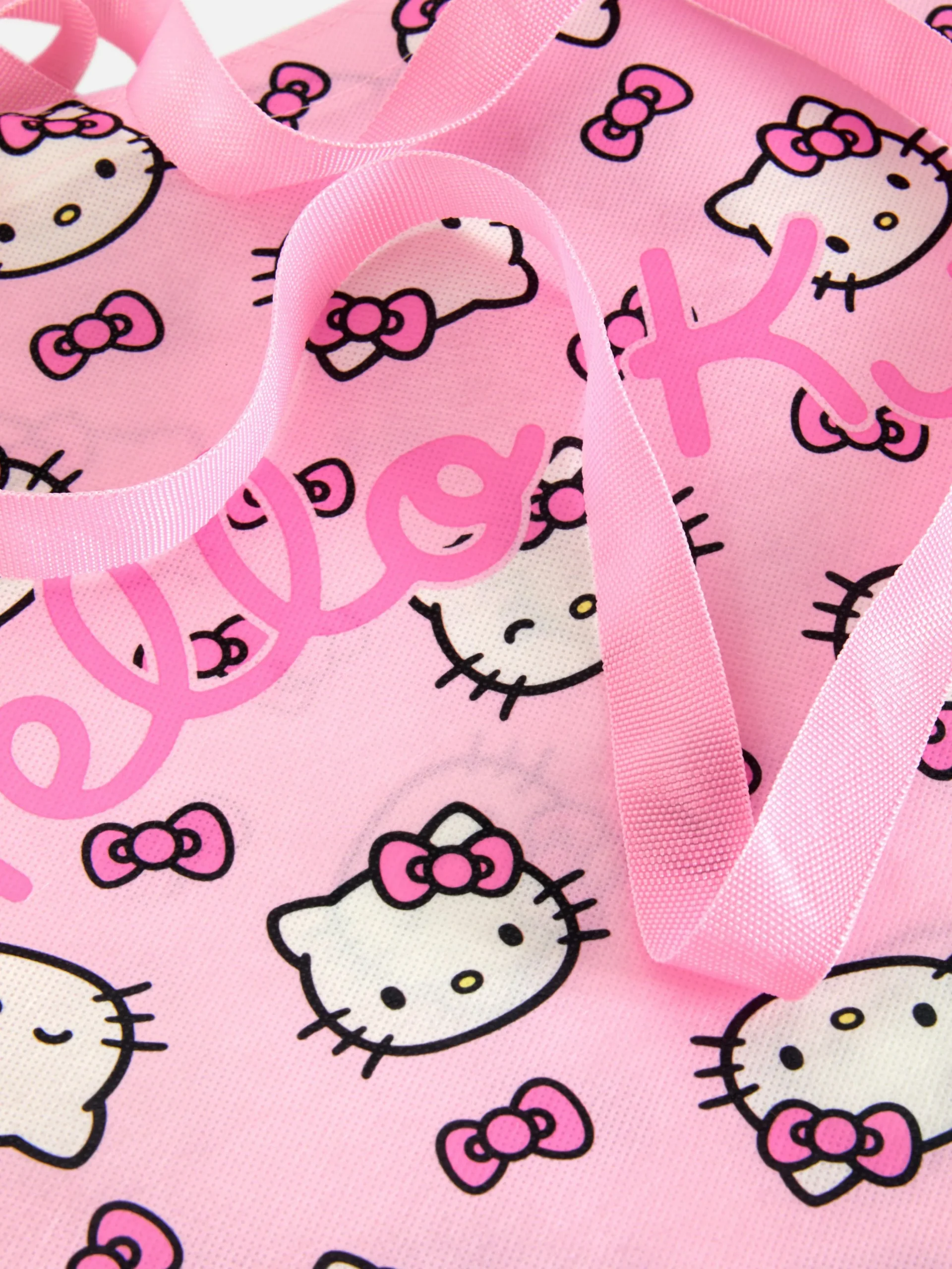 cabas_extra_large_hello_k_2.webp Cabas Extra Large Hello Kitty