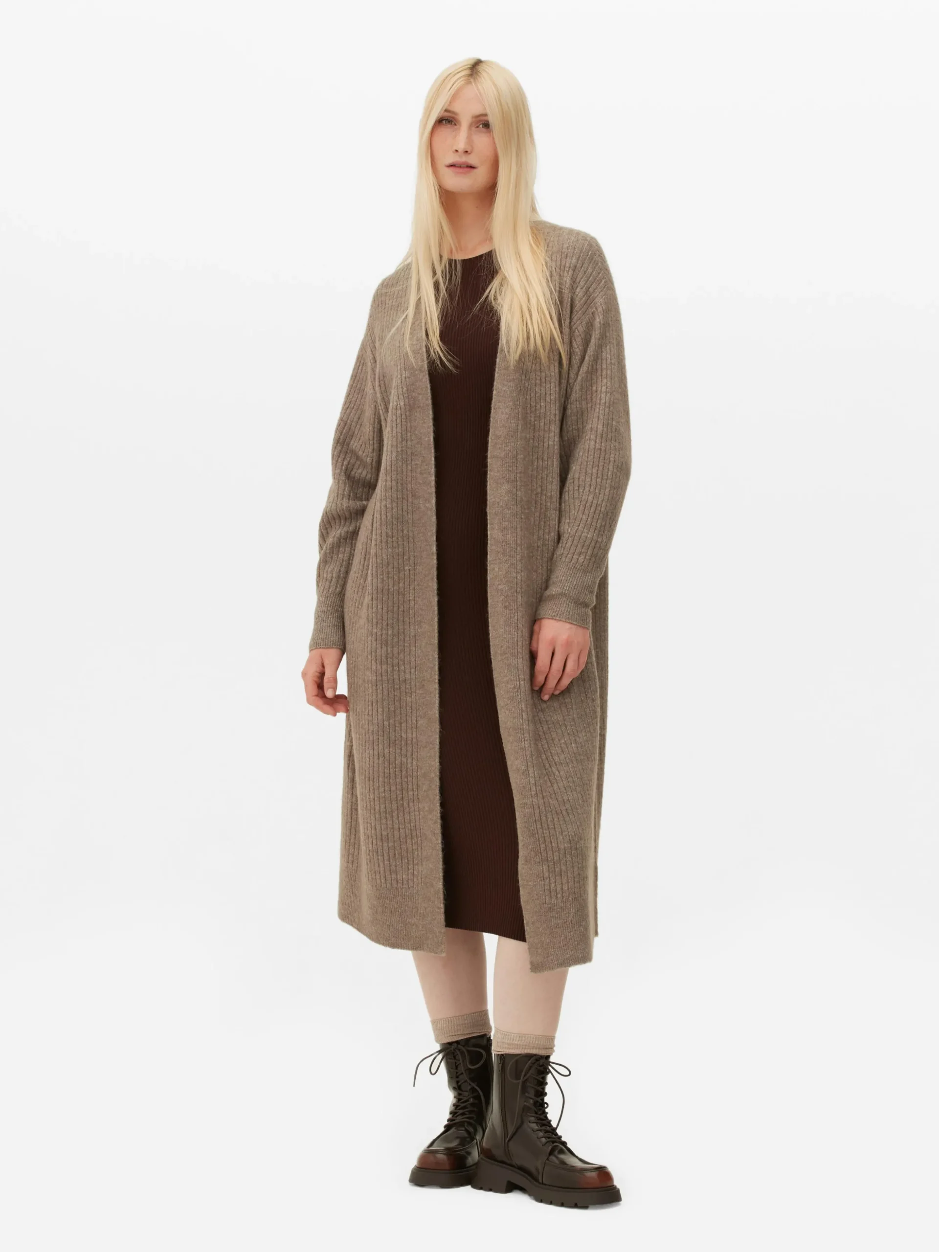 cardigan_long_ctel_0.webp Cardigan Long Côtelé