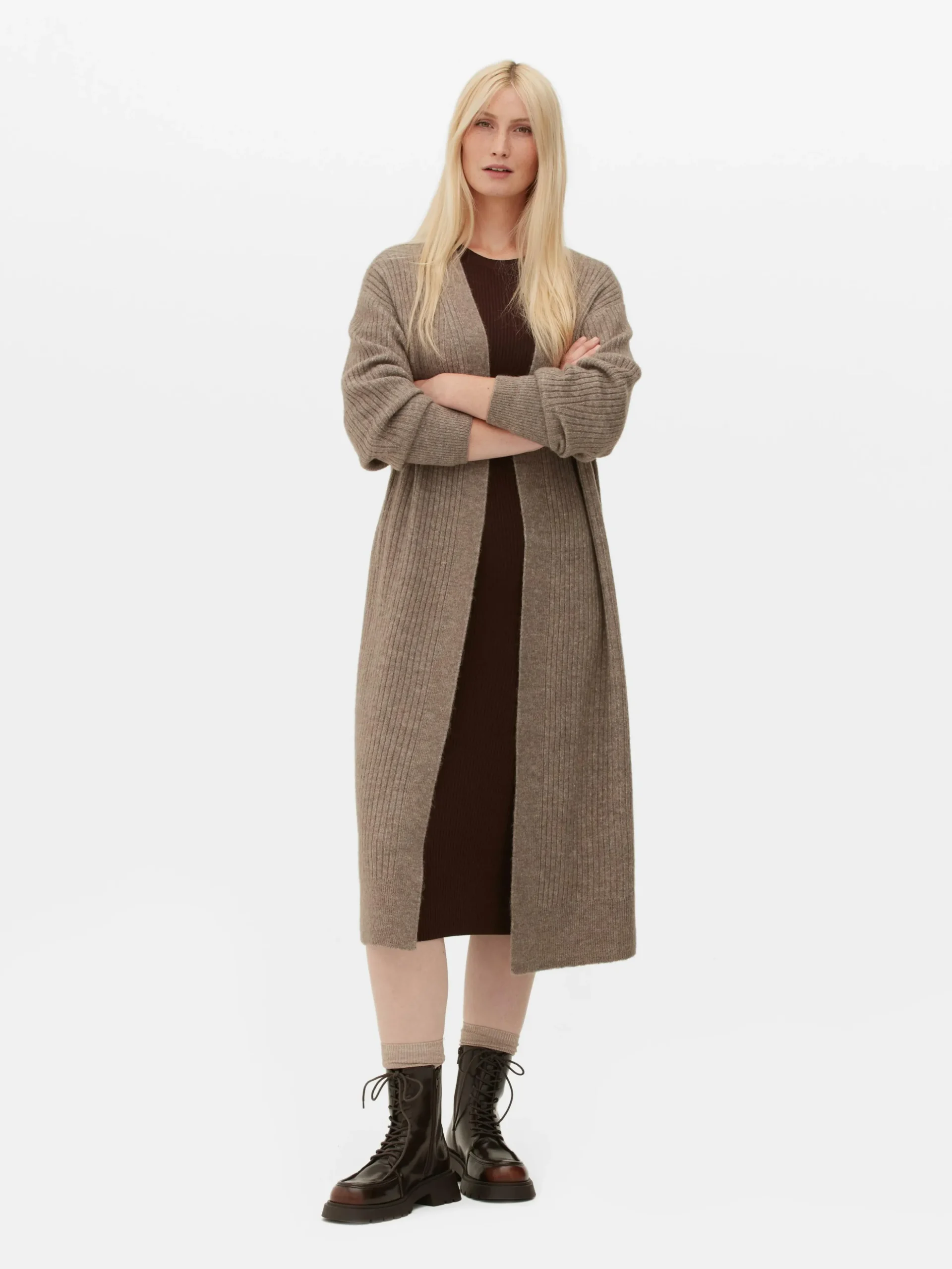 cardigan_long_ctel_1.webp Cardigan Long Côtelé