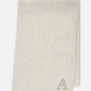 Écharpe En Maille Côtelée à Initiale Brodée