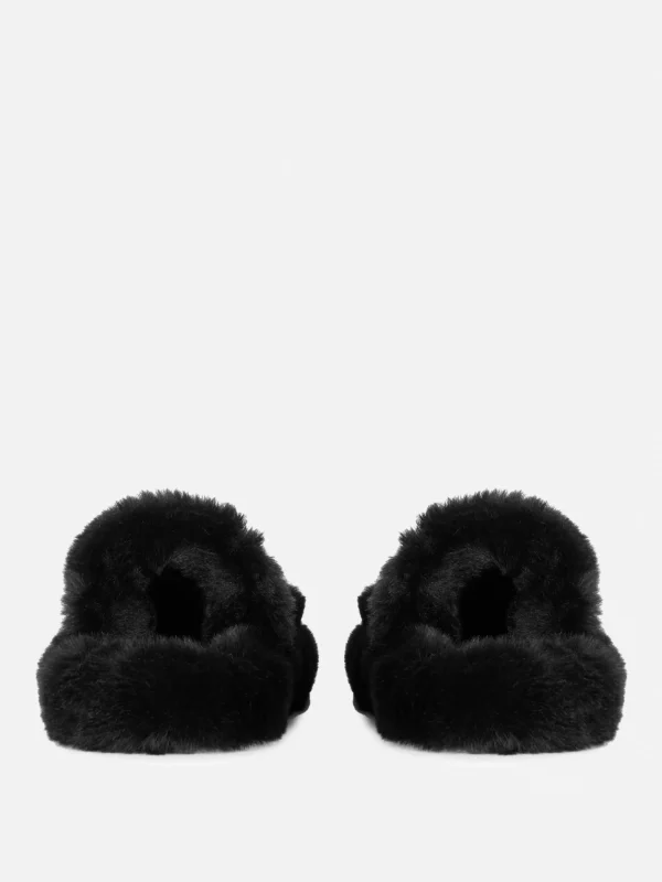 Chaussons Duveteux à Double Bride