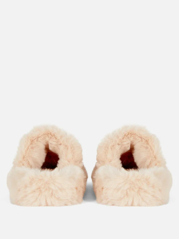 Chaussons Duveteux à Double Bride