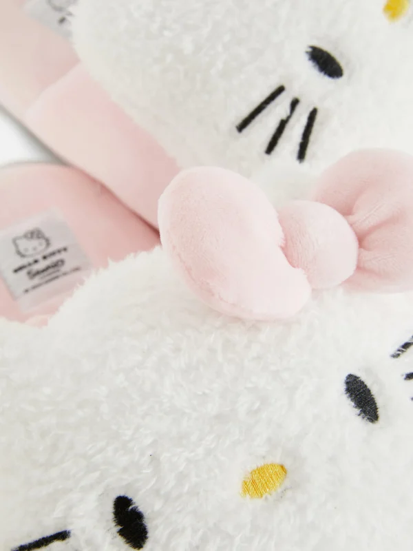 Chaussons Duveteux Hello Kitty