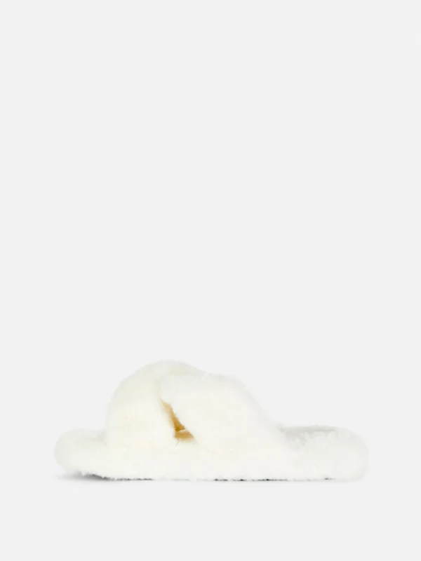 Chaussons En Fausse Fourrure à Brides Croisées