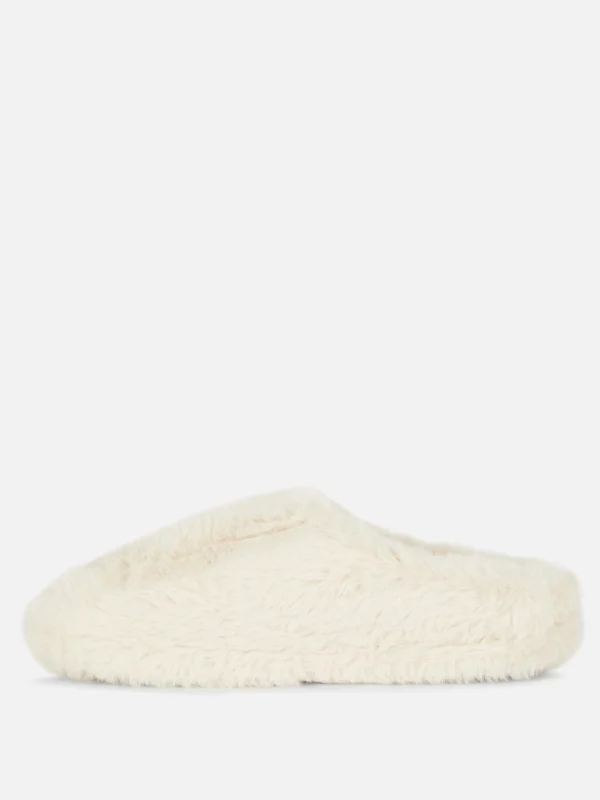 Chaussons En Fausse Fourrure