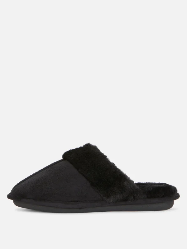 Chaussons En Suédine