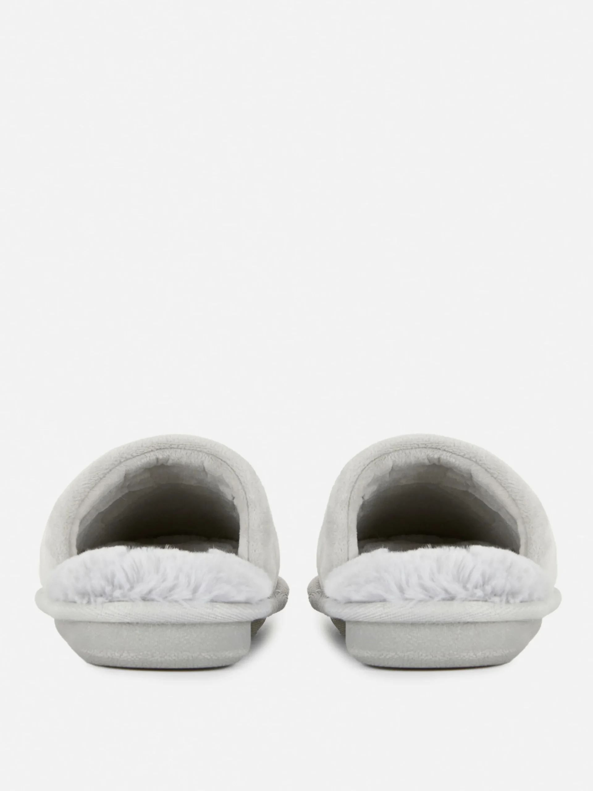 chaussons_fourrs_disney_m_2.webp Chaussons Fourrés Disney Minnie Et Mickey Mouse