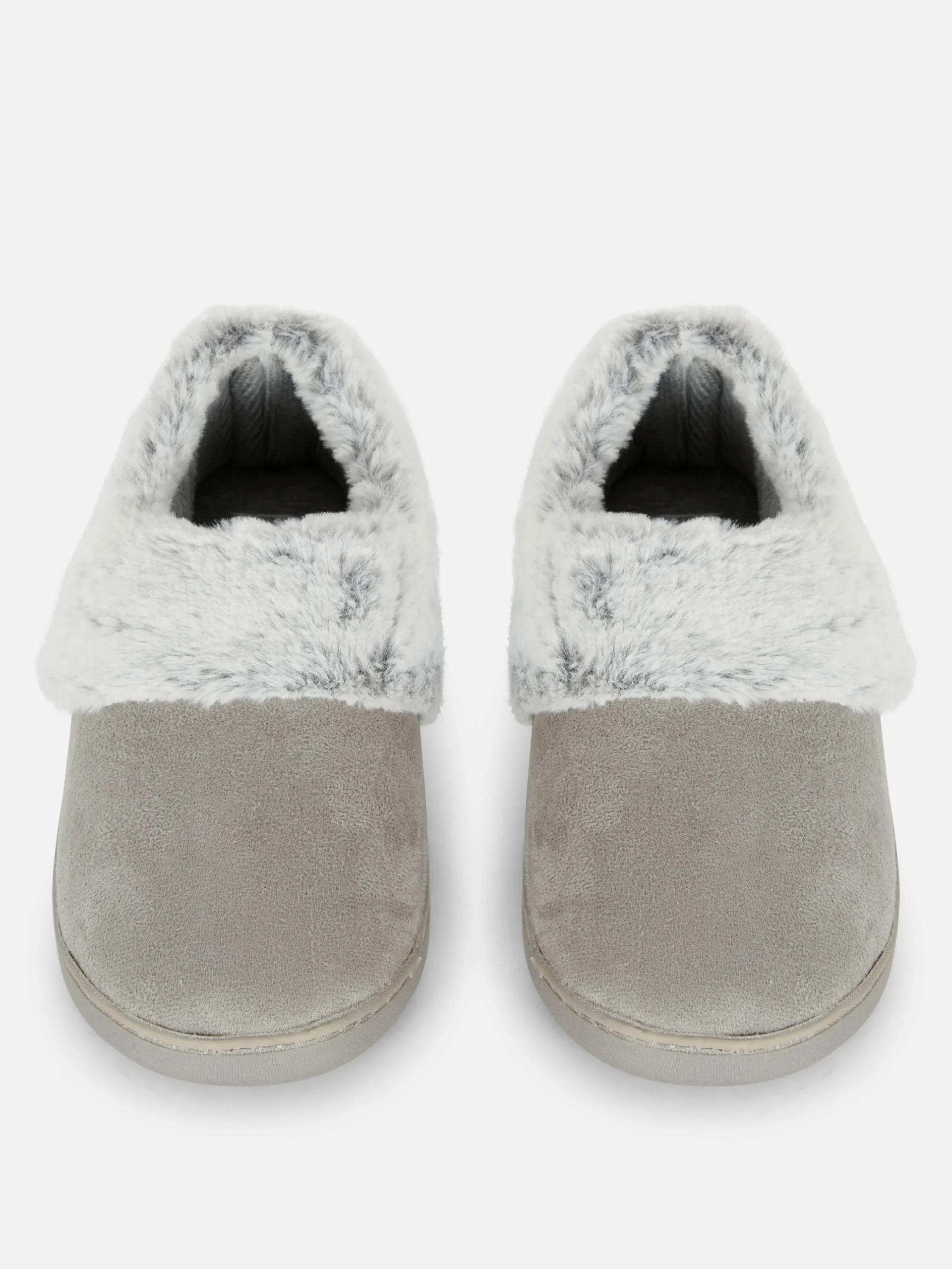 chaussons_mocassins_doubl_1-1.webp Chaussons Mocassins Doublés En Fausse Fourrure