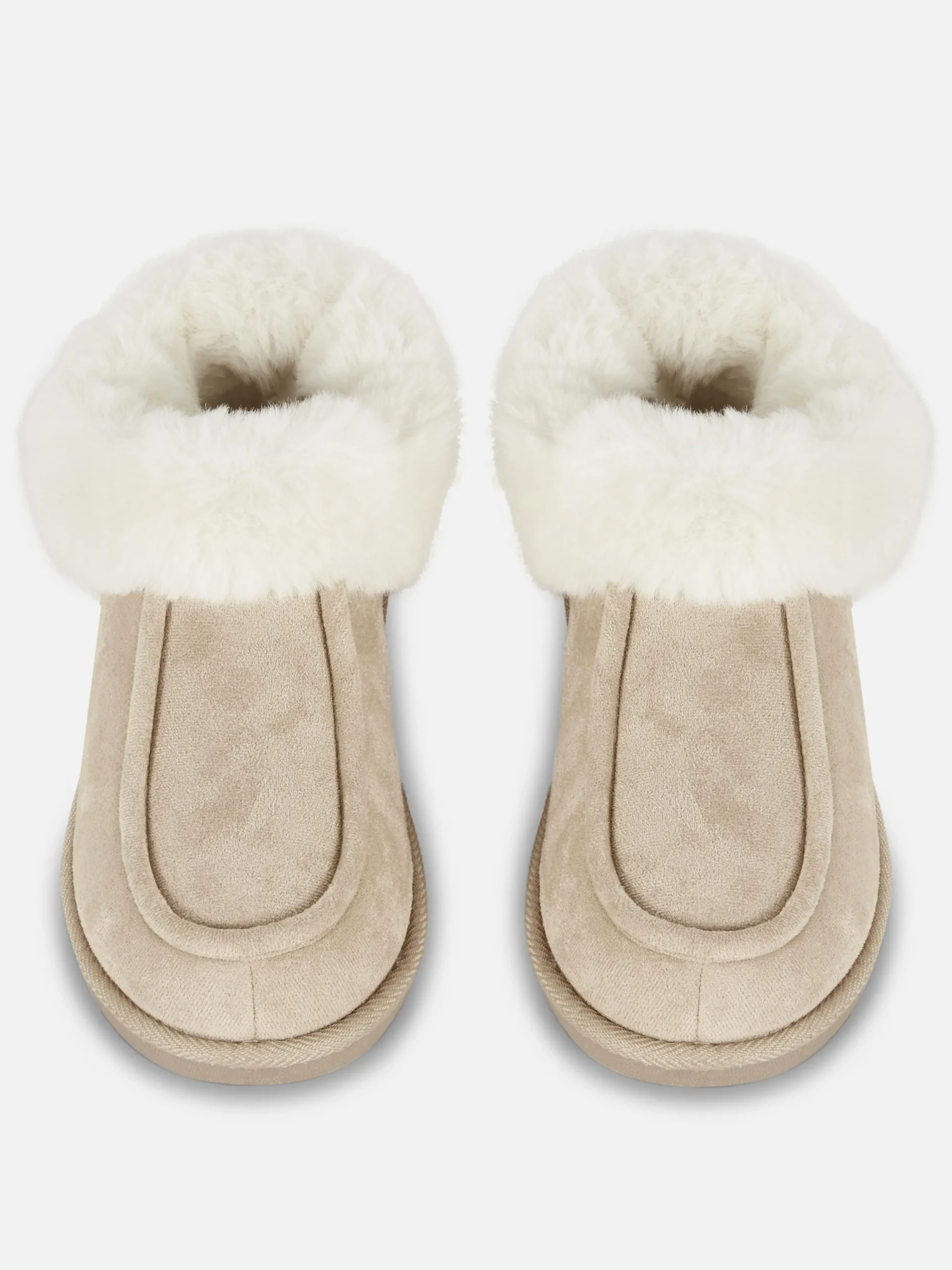 chaussons_mocassins_doubl_1.webp Chaussons Mocassins Doublés En Fausse Fourrure