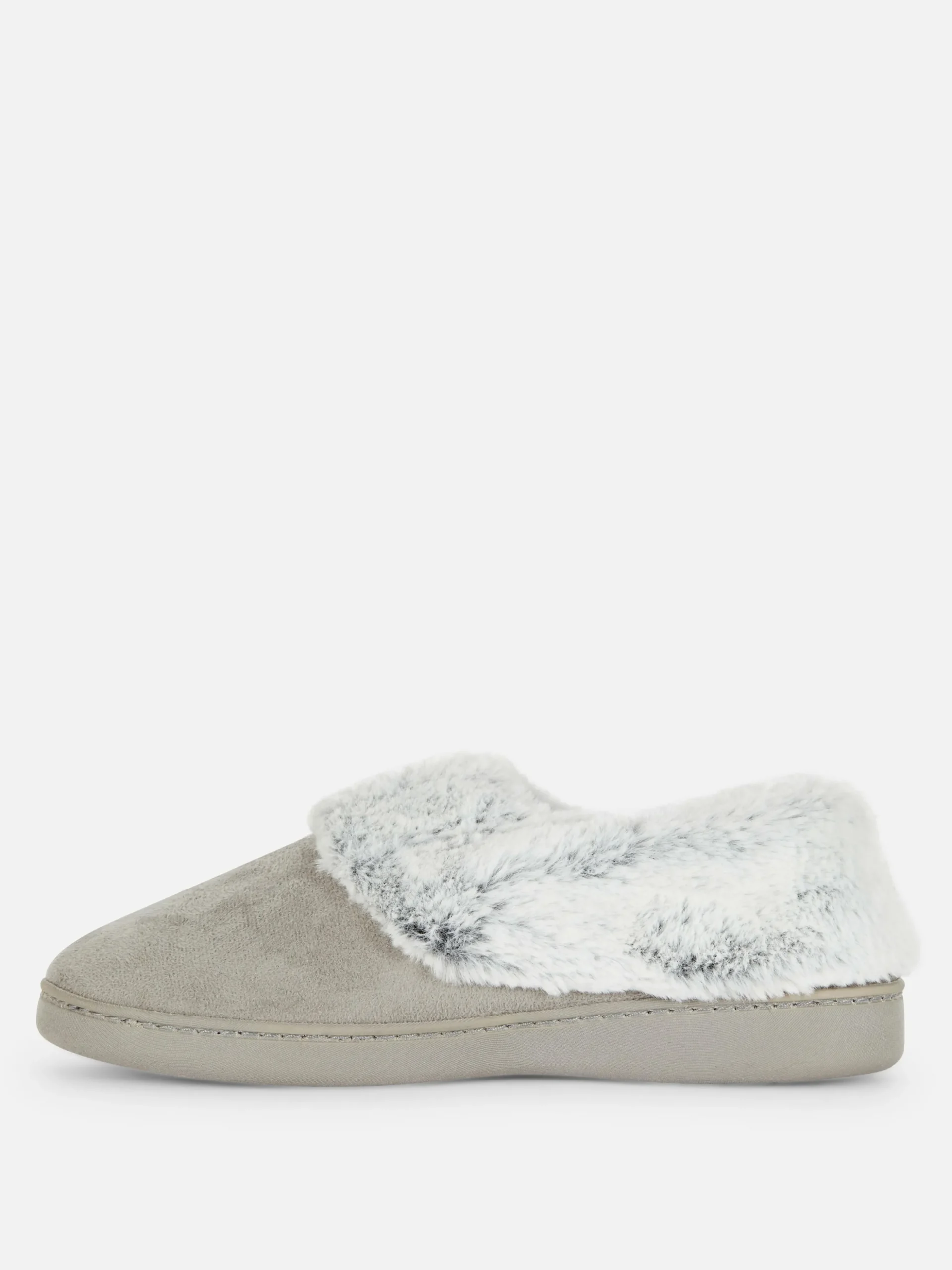 chaussons_mocassins_doubl_3-1.webp Chaussons Mocassins Doublés En Fausse Fourrure