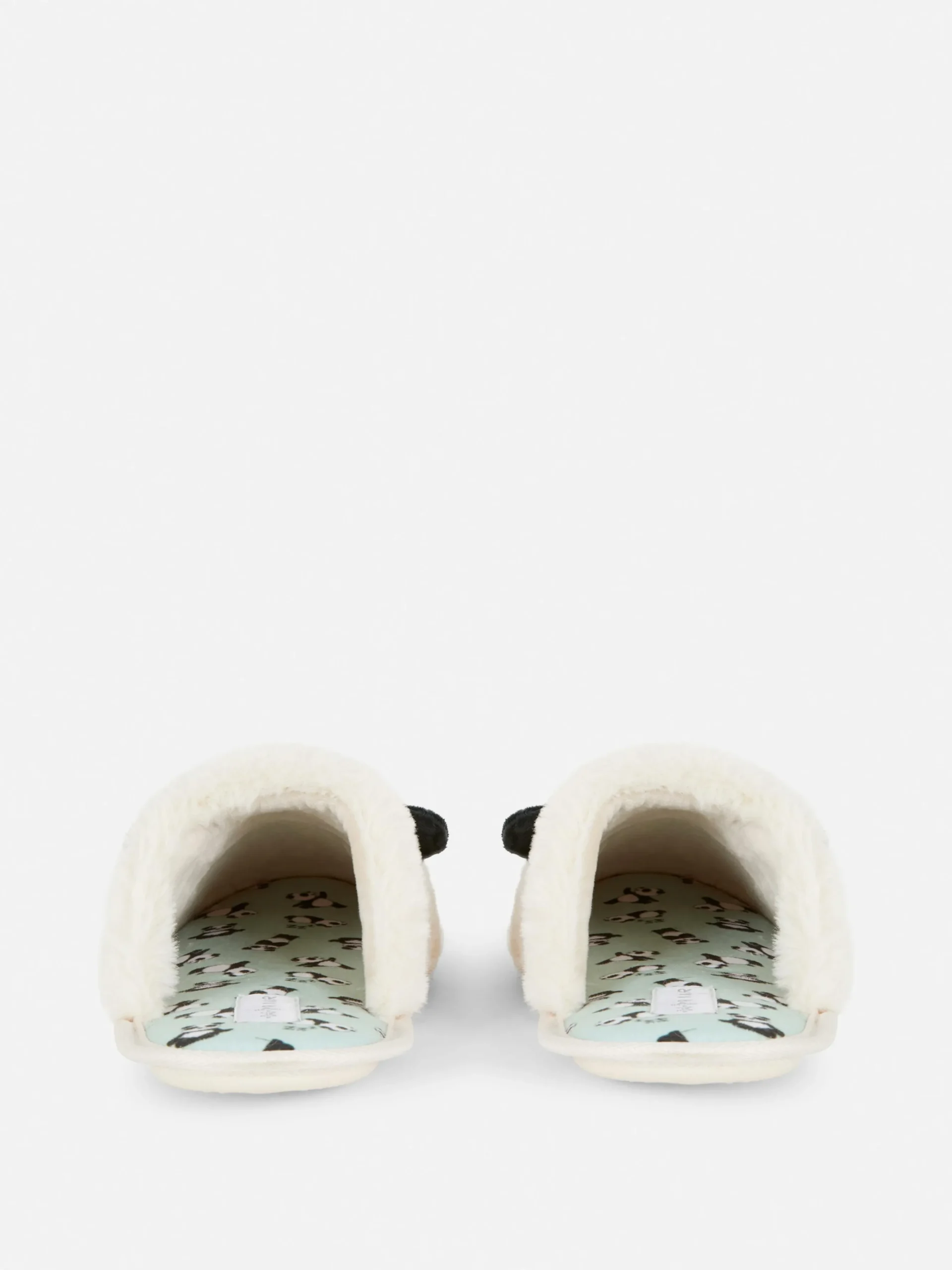 chaussons_mules__motif_pa_2.webp Chaussons Mules à Motif Panda En 3D