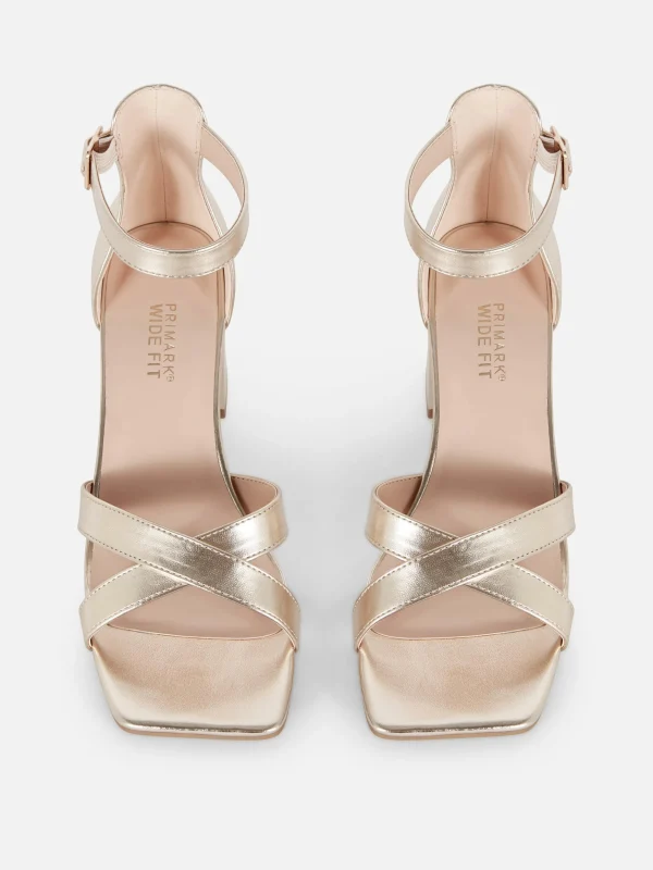 Chaussures à Talons Larges Avec Brides Croisées